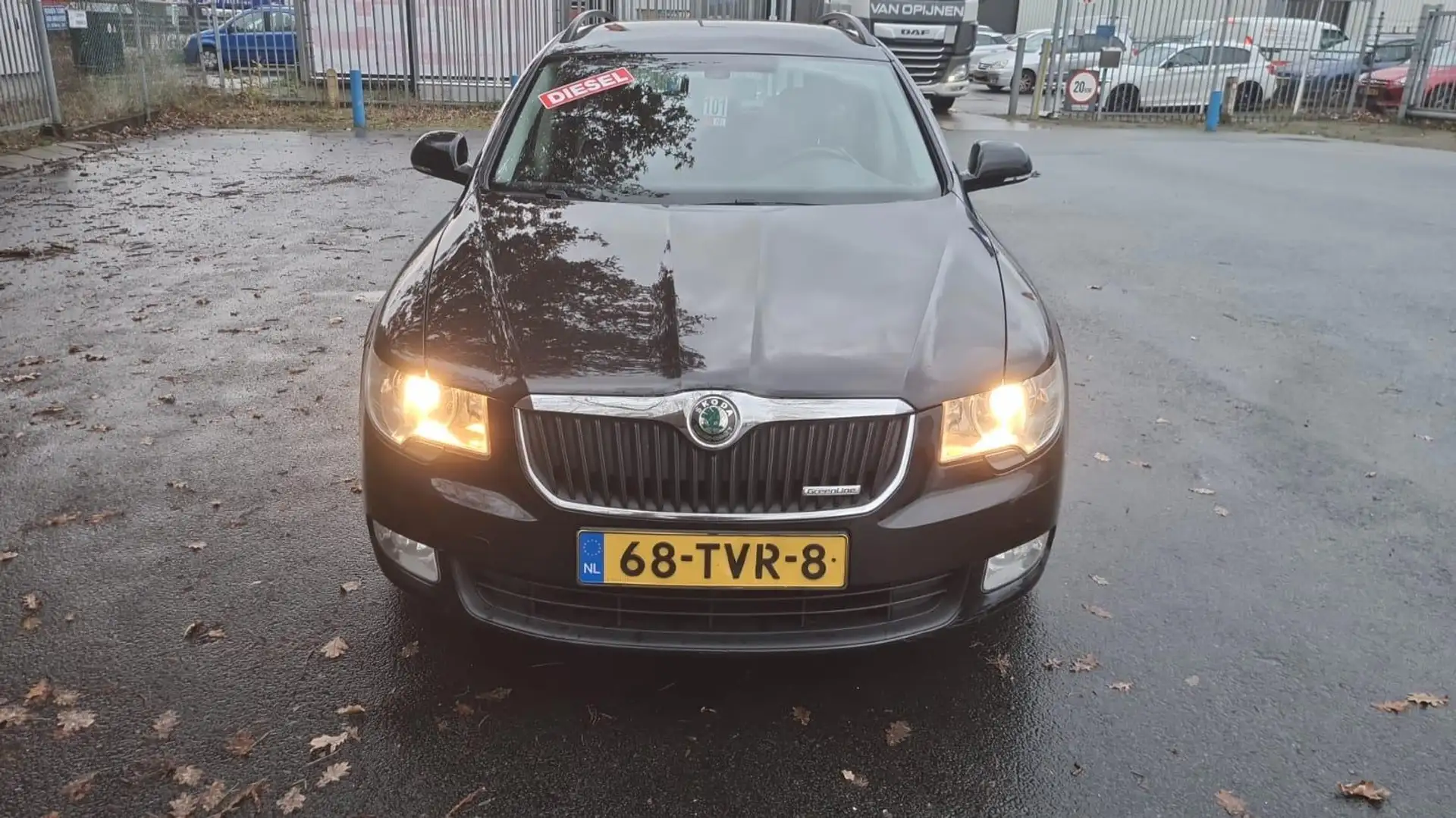 Skoda Superb Combi 1.6 TDI Greenline Active Business Line Zwart - 2