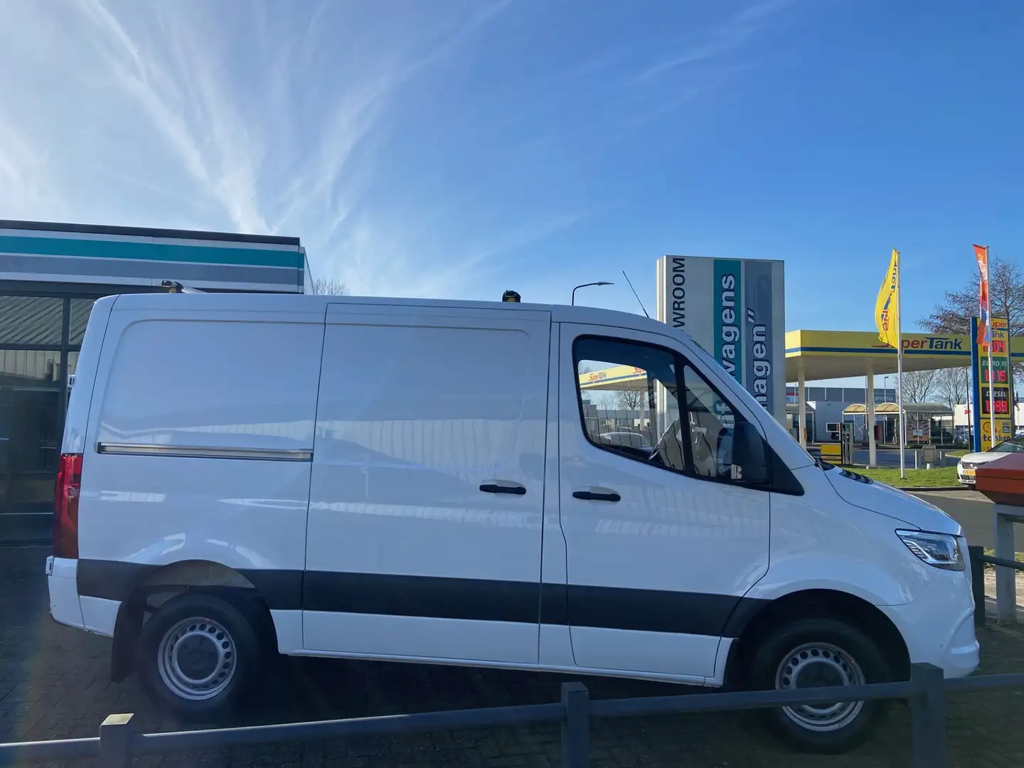 Mercedes-Benz Sprinter 317 CDI L1H1 RWD | E6 | LED | Leder | Trekhaak | 3 Wit - 2