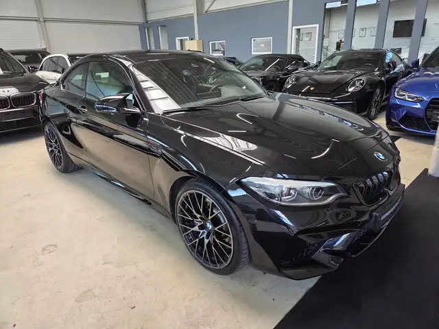 BMW M2 view 8