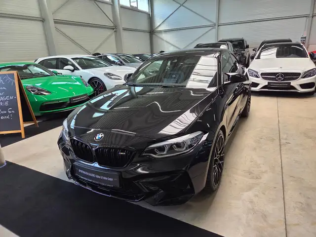 BMW M2 view 5