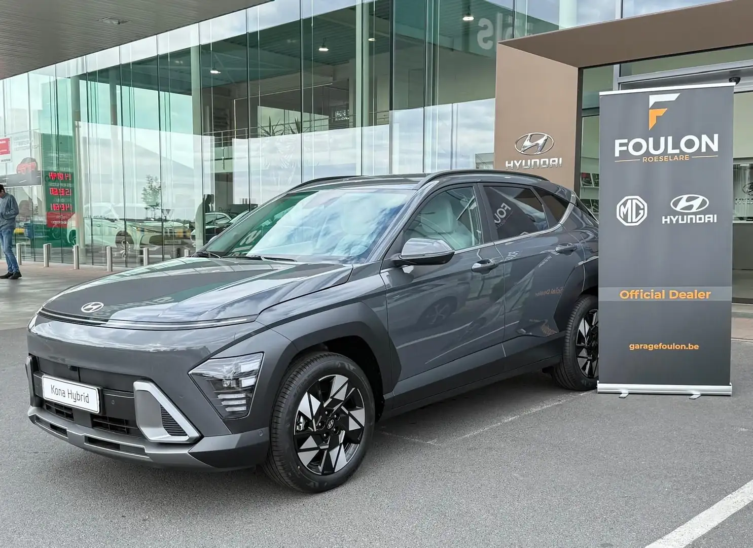 Hyundai KONA 1.6 GDI Hybrid Shine + grey int - 1