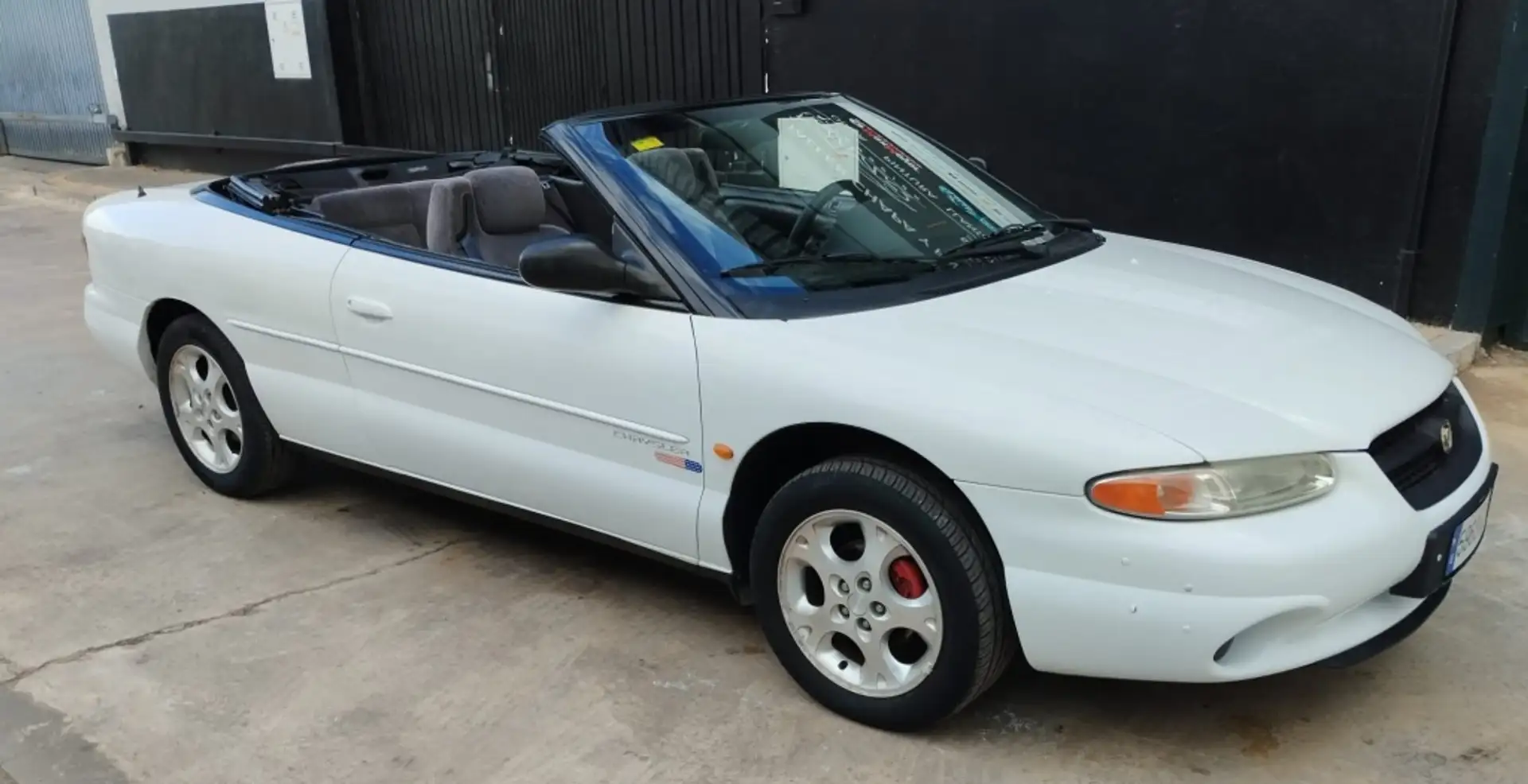 Chrysler Stratus Descapotable Manual de 4 Puertas Biały - 1