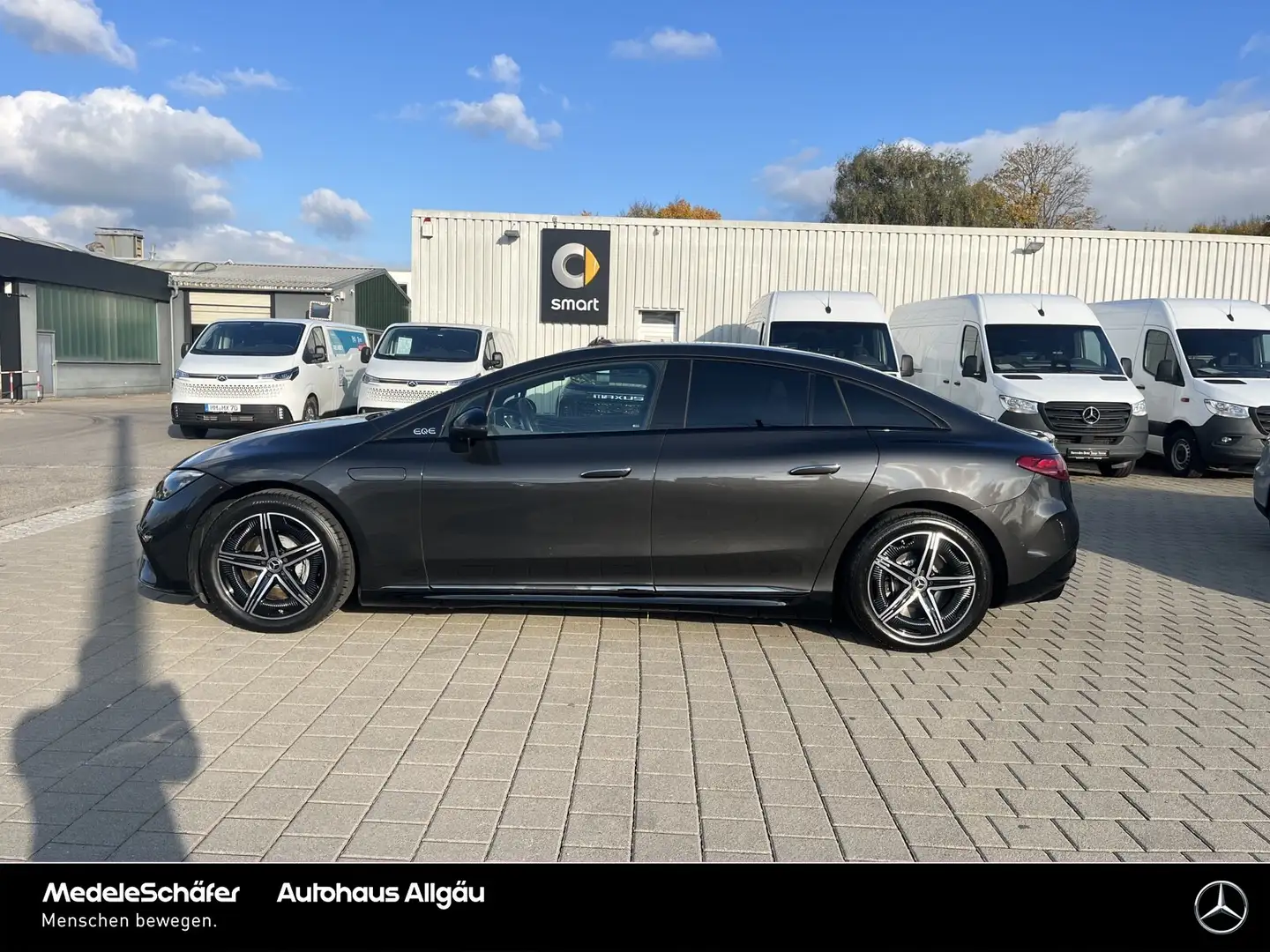 Mercedes-Benz EQE 500 EQE 500 4M AMG Night AHK 3D LEDER 22kW Distronic Grau - 2