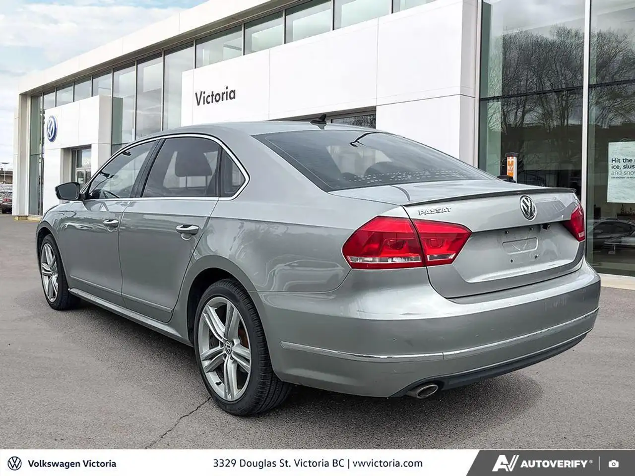 Volkswagen Passat photo Volkswagen Passat