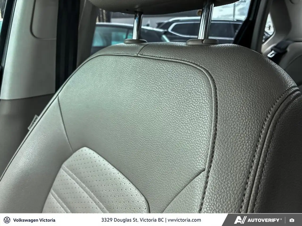 Volkswagen Passat photo Volkswagen Passat