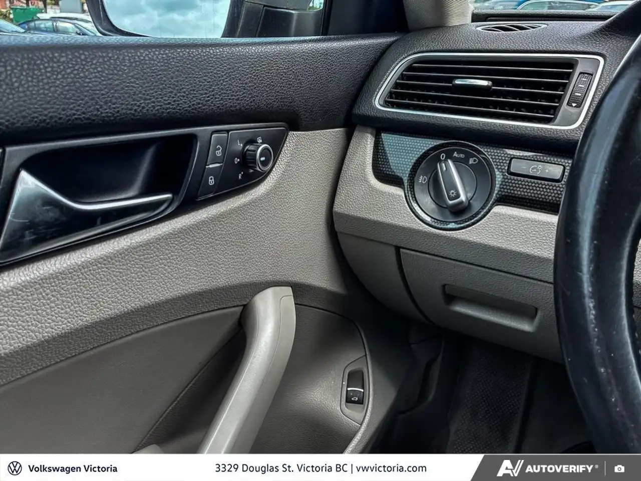 Volkswagen Passat photo Volkswagen Passat