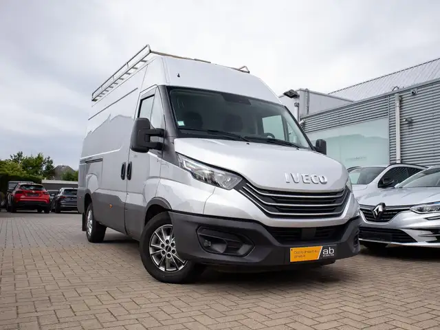 Iveco Daily view 9