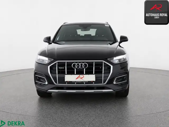 Audi Q5 view 7