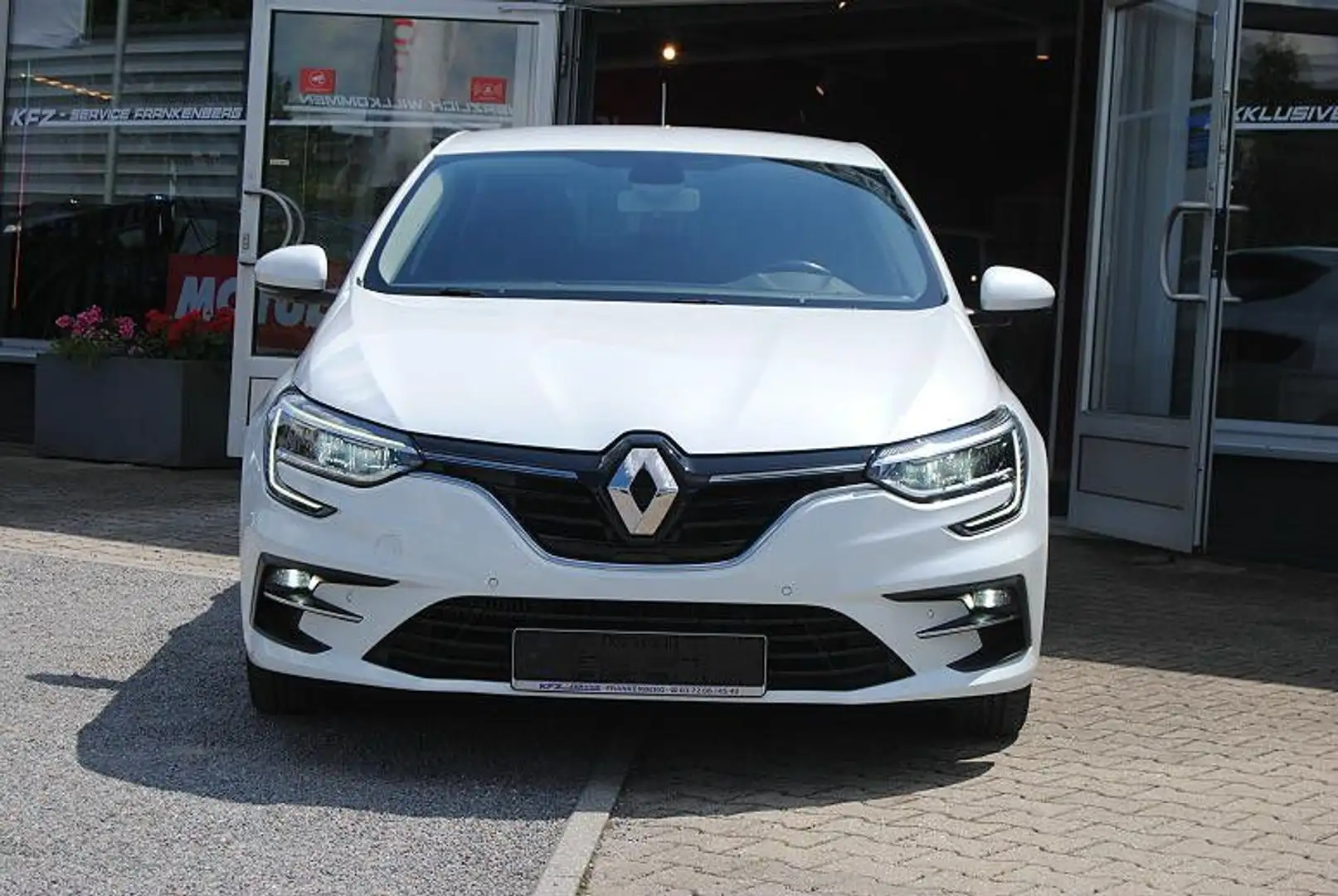Renault Megane TCe 140 Business.LED.Navi.Kamera.Sitzheiz Weiß - 2