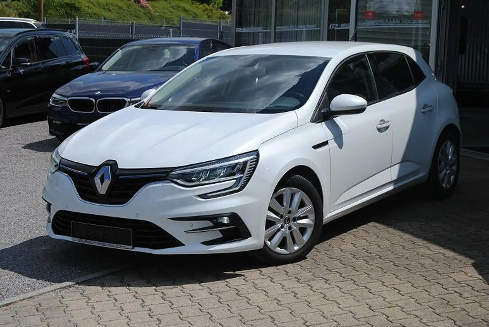 Renault Megane TCe 140 Business.LED.Navi.Kamera.Sitzheiz Weiß - 1