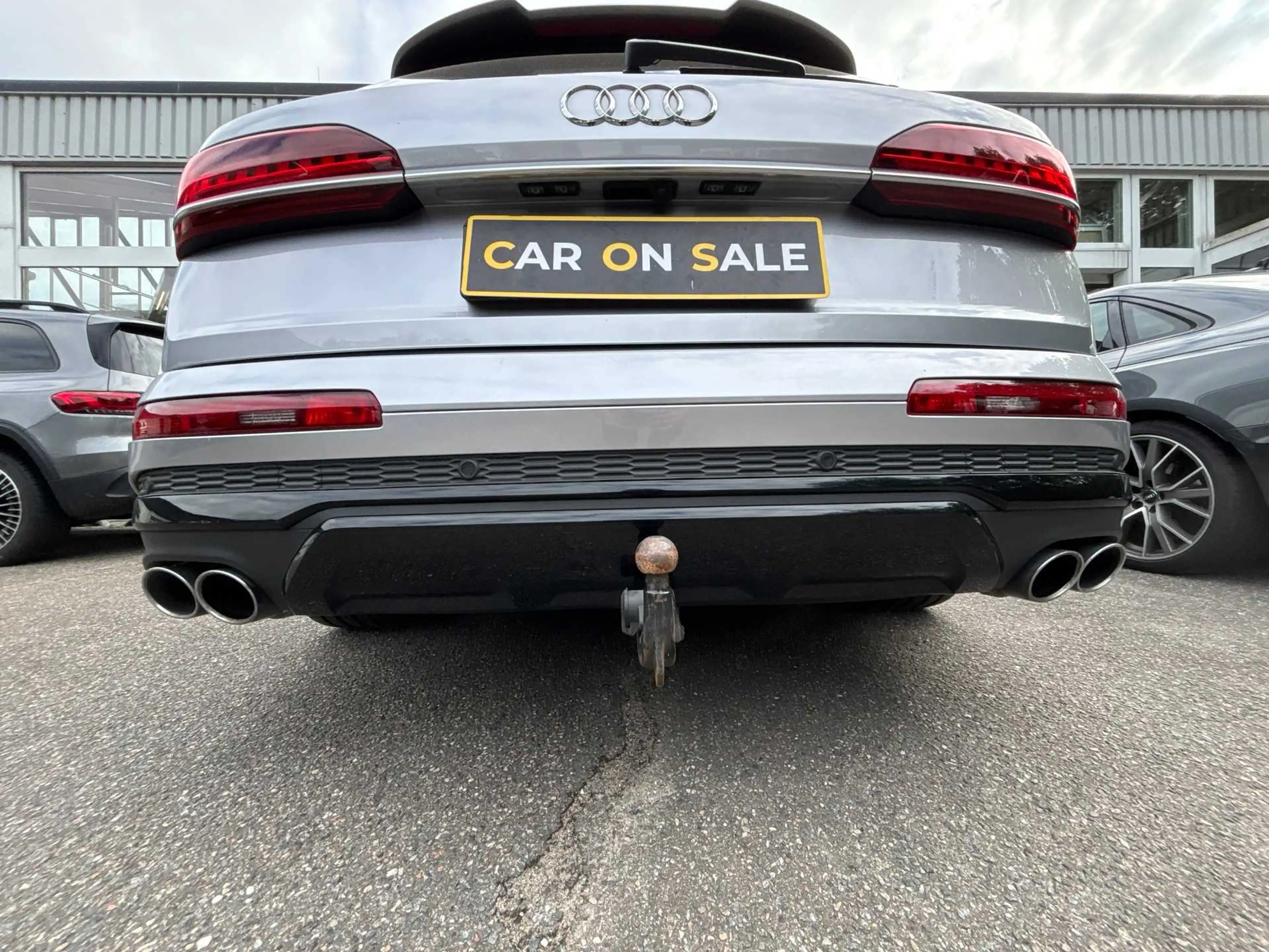 Audi SQ7 4.0 TDI quattro — photo 3