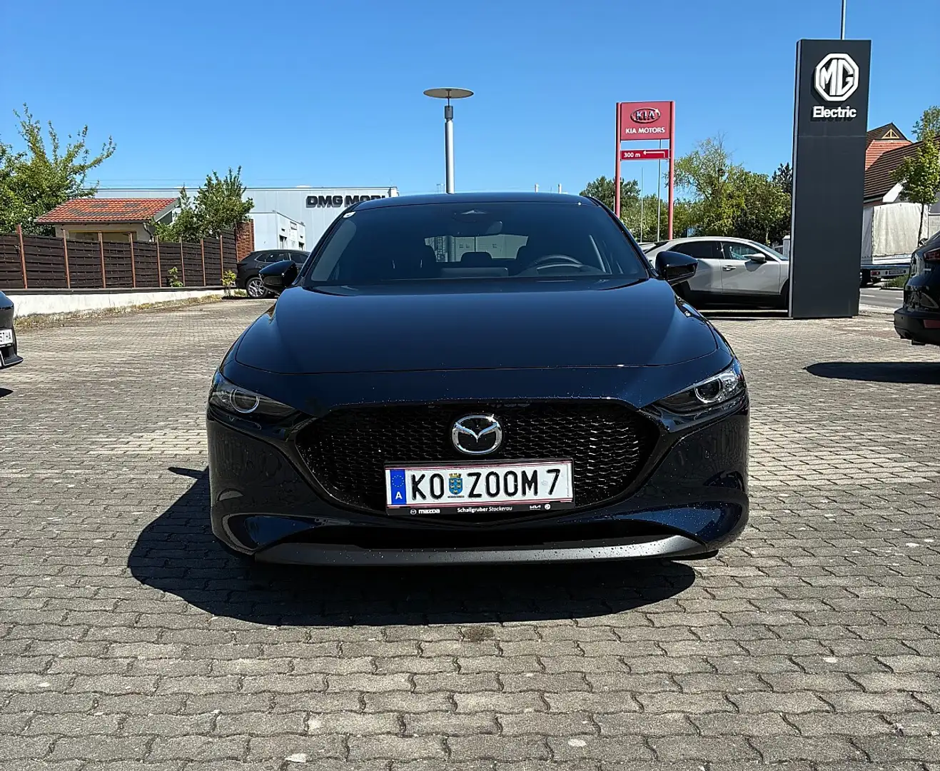 Mazda 3 Mazda3 e-Skyactiv-G140 Homura Aut. Blau - 2