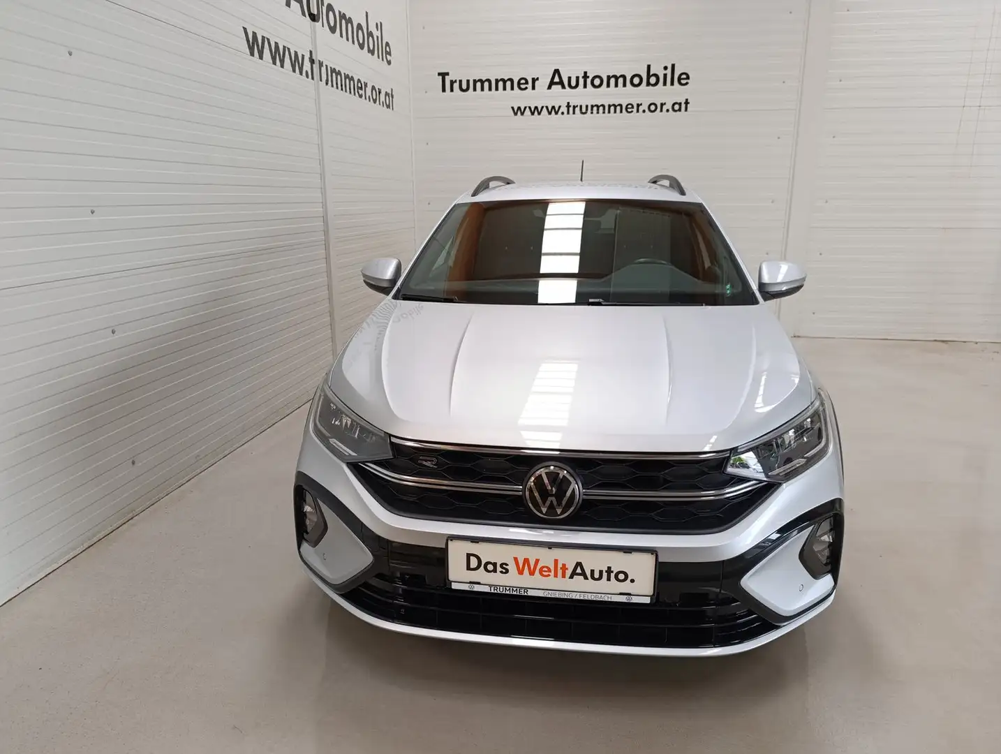 Volkswagen Taigo R-Line TSI Silber - 2
