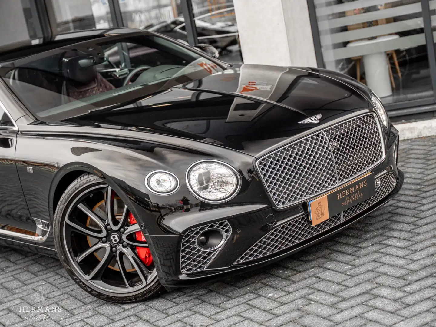 Bentley Continental GT 6.0 W12 First Edition / Rotating / Dealer / B&O Schwarz - 2