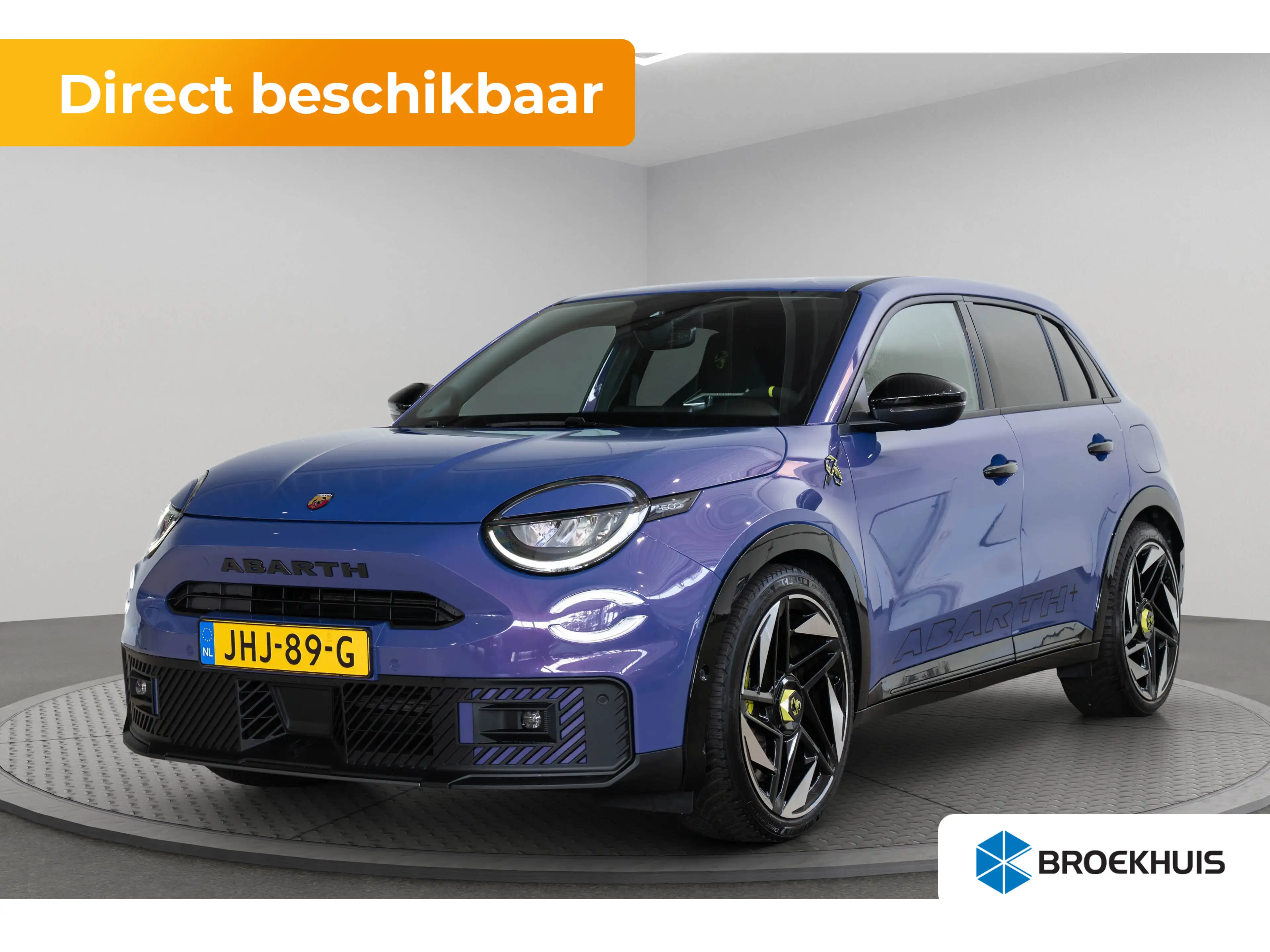 Abarth 600e Scorpionissima 54 kWh | Tot 8 Jaar Garantie | Wint