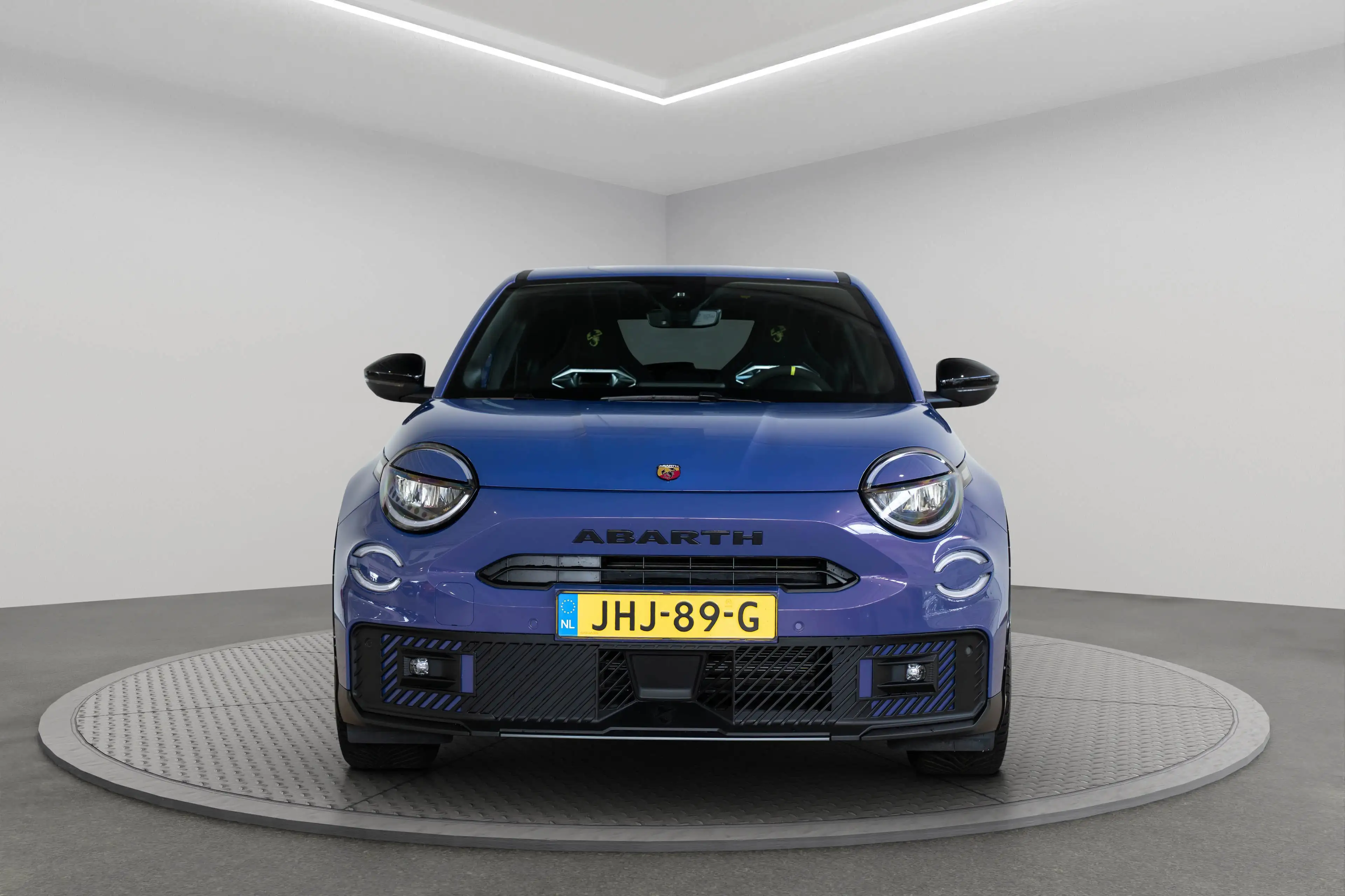 Abarth 600e Scorpionissima 54 kWh | Tot 8 Jaar Garantie | Wint — photo 3