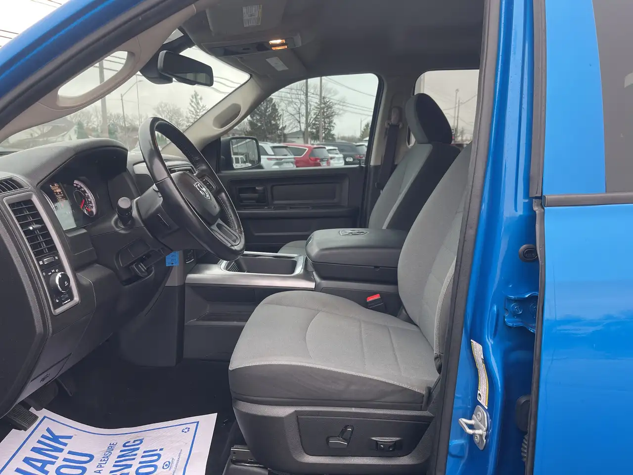 RAM 1500 снимка RAM 1500