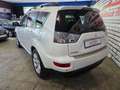 Mitsubishi Outlander Intense 4WD*7.Sitzer*Tüv & Service NEU Weiß - thumbnail 4