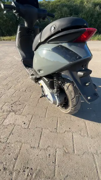 Piaggio Zip - foto 3