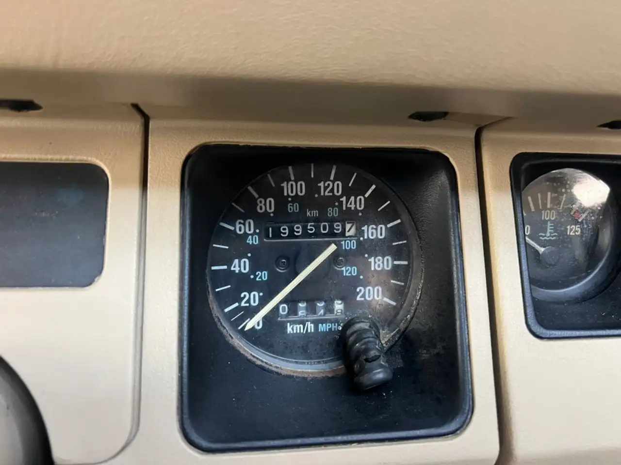 Jeep Wrangler 4.0 177 SAHARA, foto 12