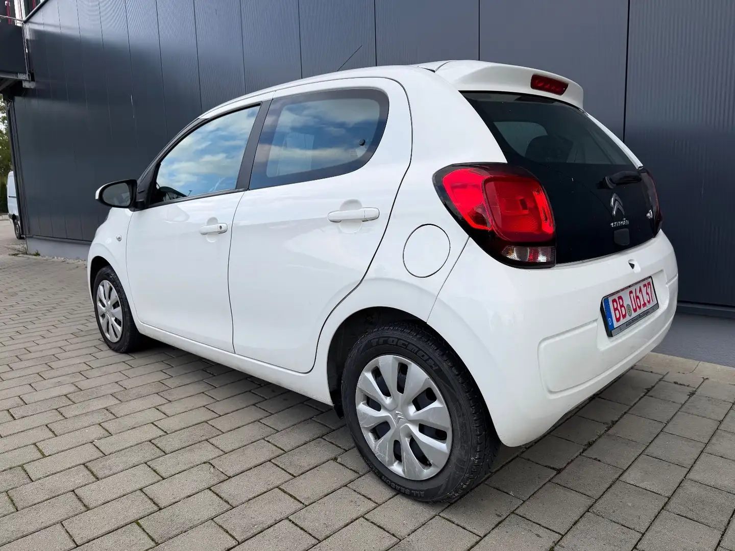 Citroen C1 - Klima-Tempo-5 TÜRIG-EUR 6-TÜV 2027-Garantie Weiß - 2