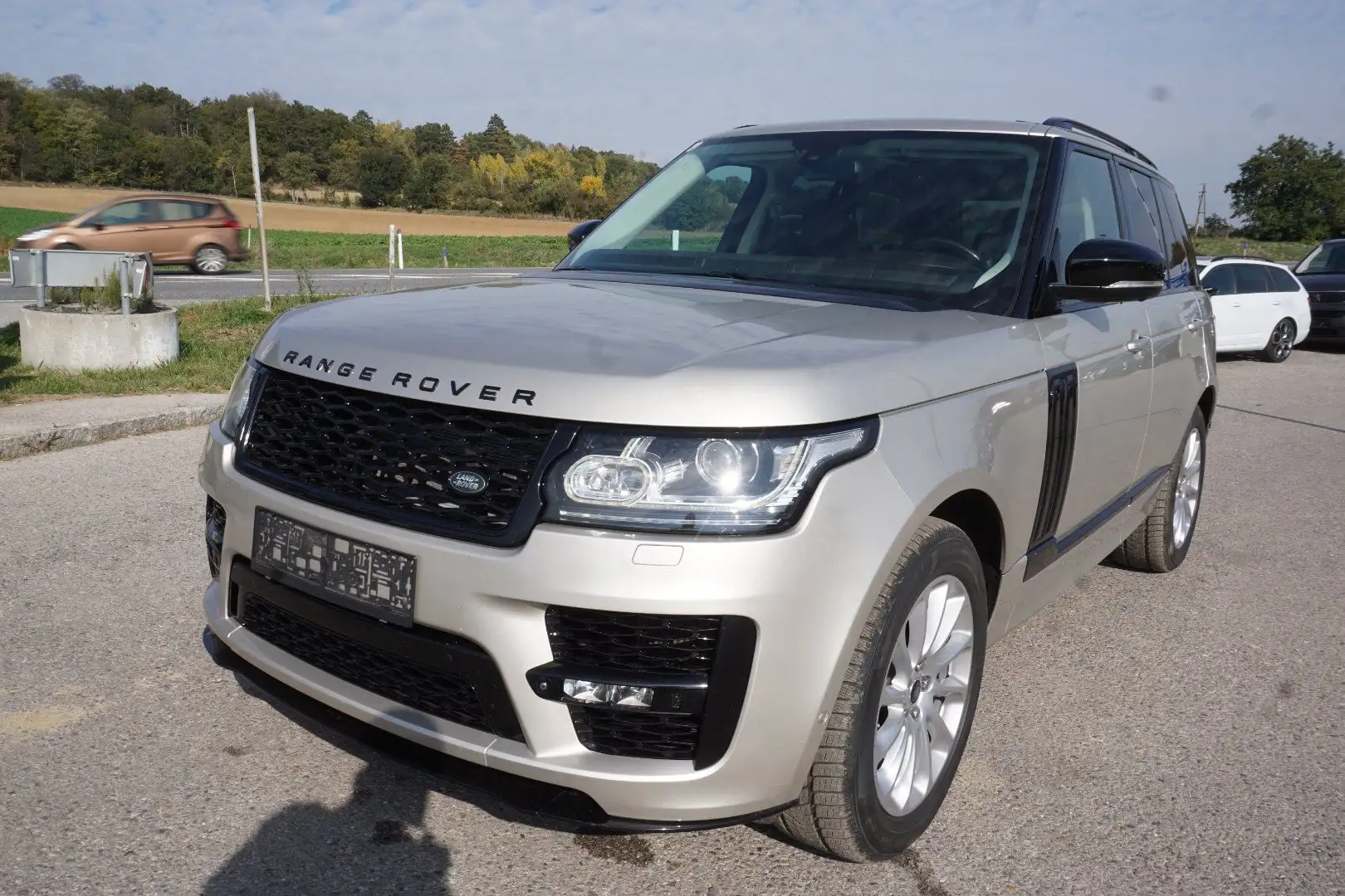 Land Rover Range Rover 4,4l SDV 8 Vogue Gelb - 2
