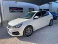 Peugeot 308 1.2 e-THP 110ch SS BVM5 Allure / Distribustion Faite Blanc - thumbnail 1