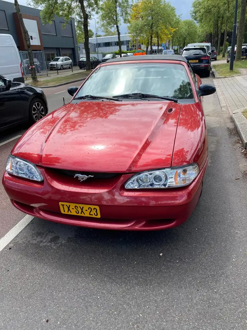 Ford Mustang USA 3.8 V6 Convertible Airco Audio CPV LM Rojo - 1