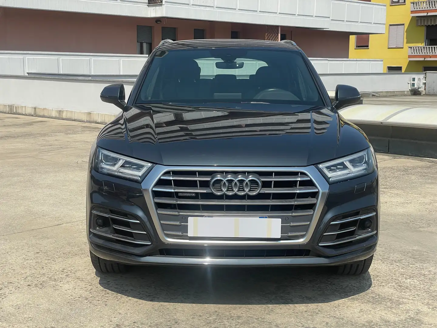 Audi Q5 Q5 TDI S line Sline Plus quattro 190cv S-tronic Grau - 2