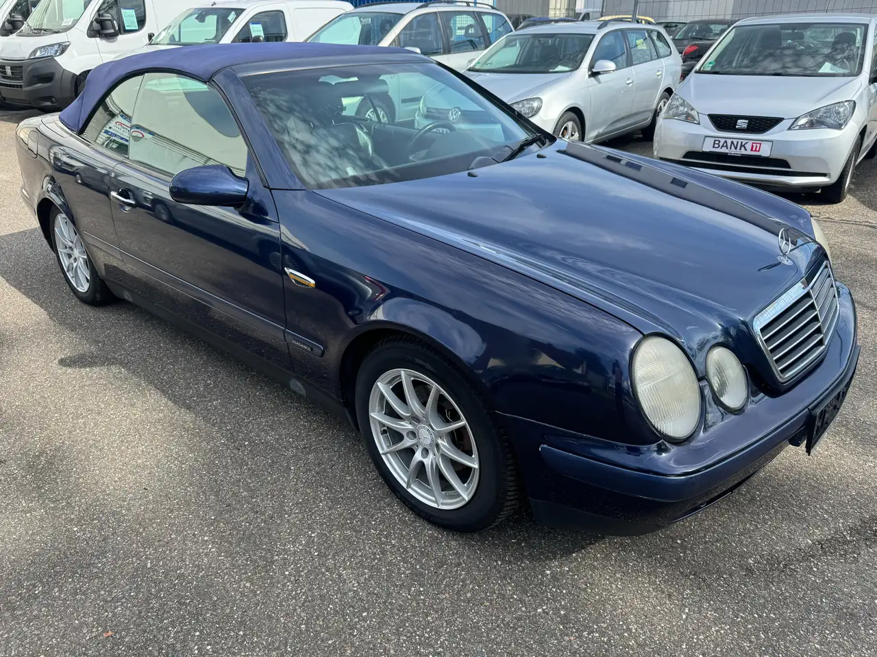 Mercedes-Benz CLK 200