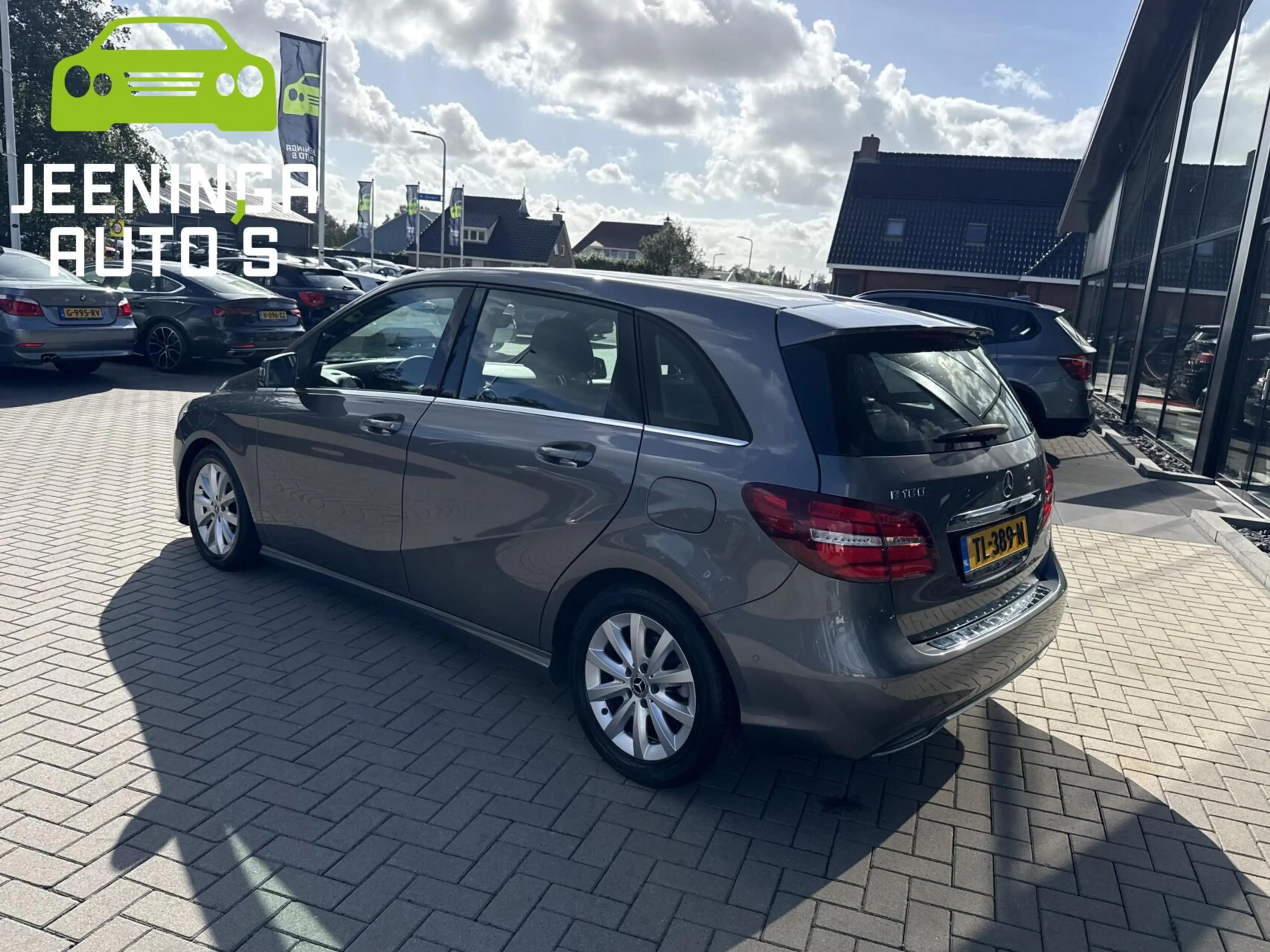 Mercedes-Benz B 180 Business Solution |Navi|Camera|Stoelverwarming|NAP — photo 17