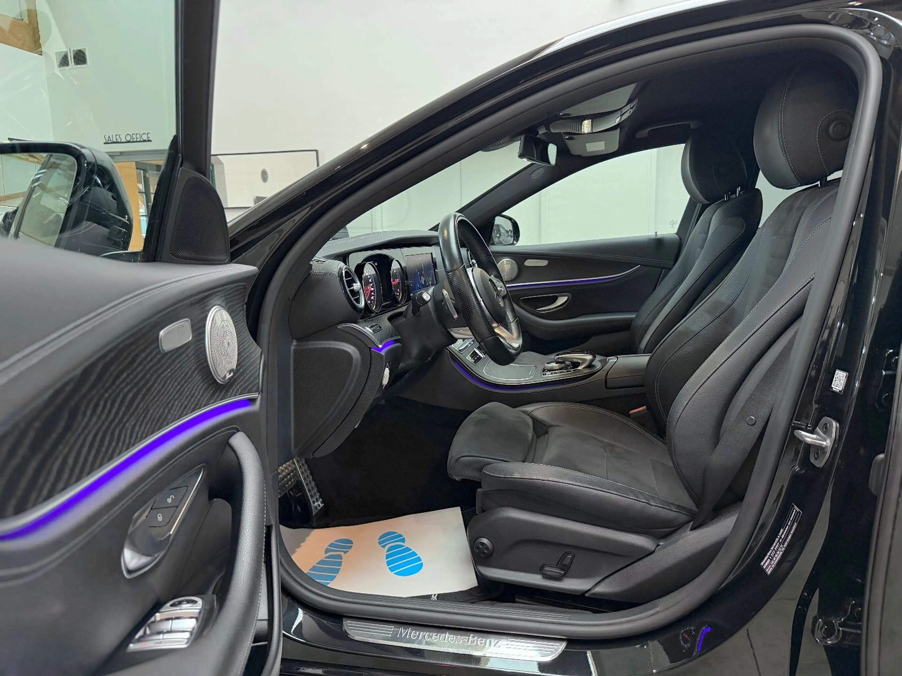 Mercedes-Benz E 220 d 4Matic 9G-Tronic AMG Line LEDER/KAMERA — photo 9