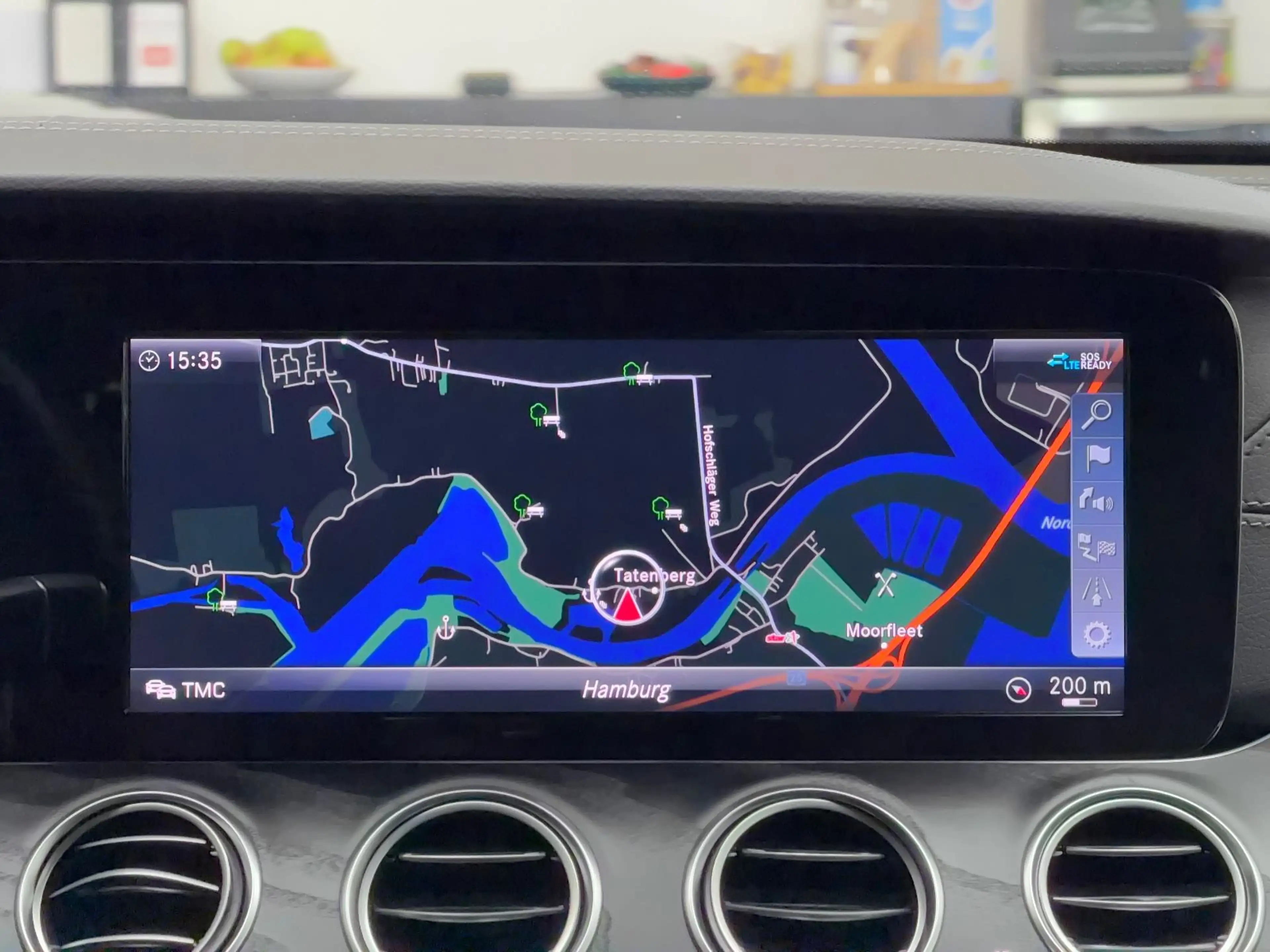 Mercedes-Benz E 220 d 4Matic 9G-Tronic AMG Line LEDER/KAMERA — photo 15