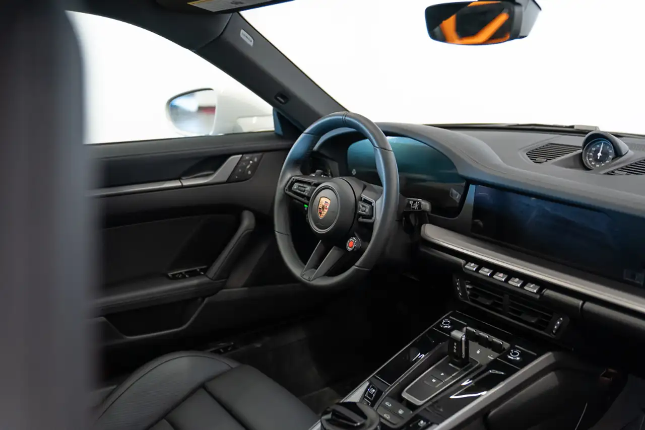 Porsche 911 снимка Porsche 911
