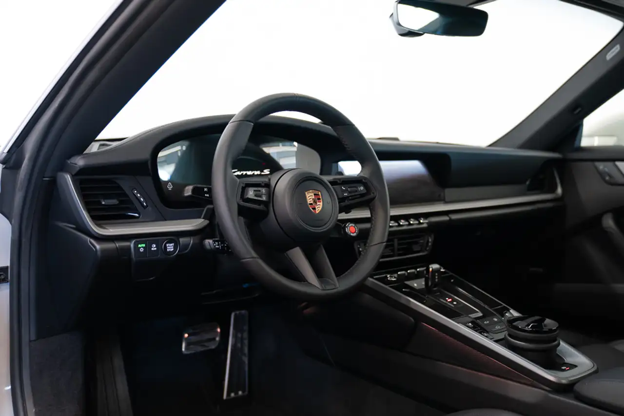 Porsche 911 снимка Porsche 911