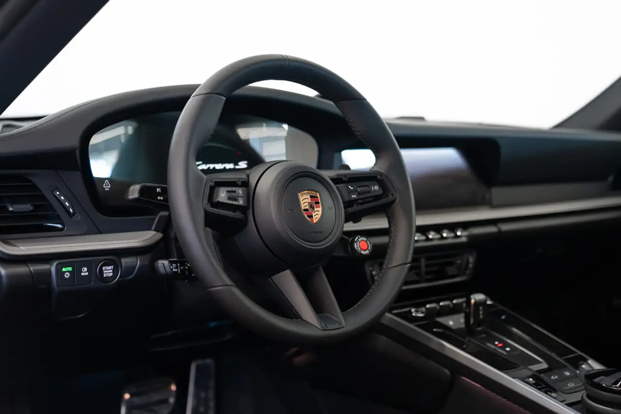 Porsche 911 снимка Porsche 911