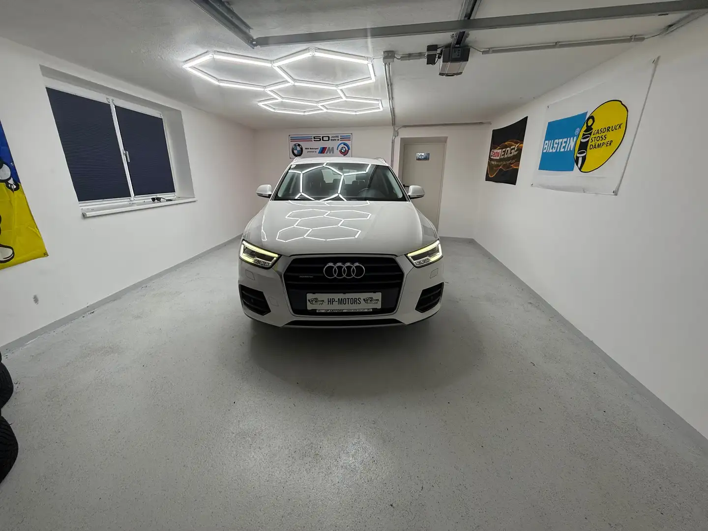 Audi Q3 Quattro *AHK*LED*SITZHEIZUNG*NAVI*GARANTIE* Weiß - 2