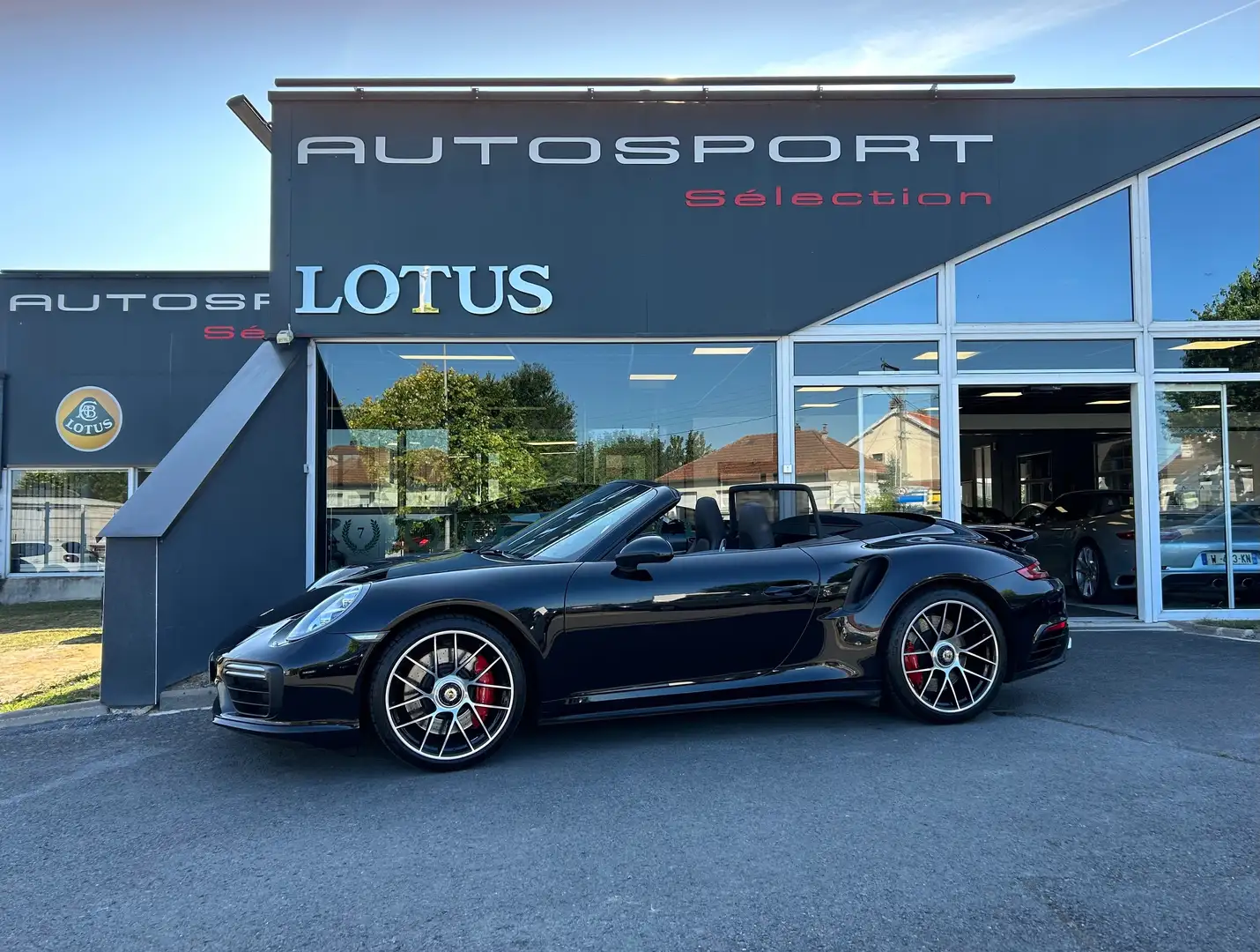 Porsche 911 911 Turbo Cabriolet 3.8i 540 PDK 960€/Mois Noir - 1