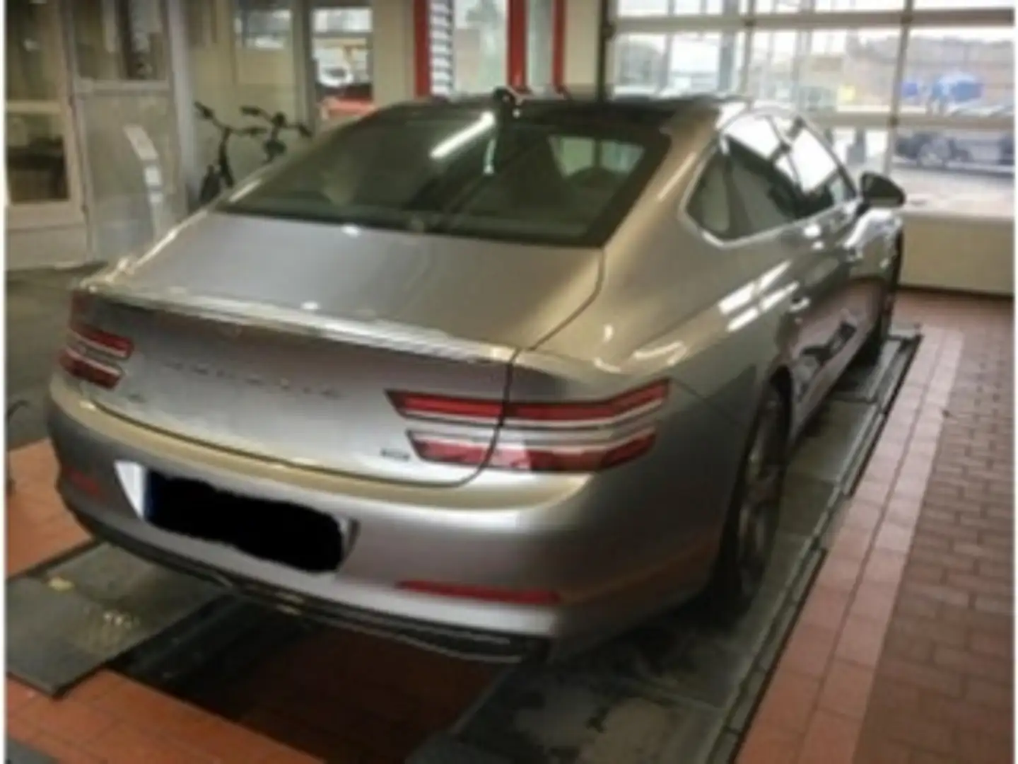 Genesis G80 2.2CRDI *Luxury*RFK+ACC+Leder+LED+ Gris - 2