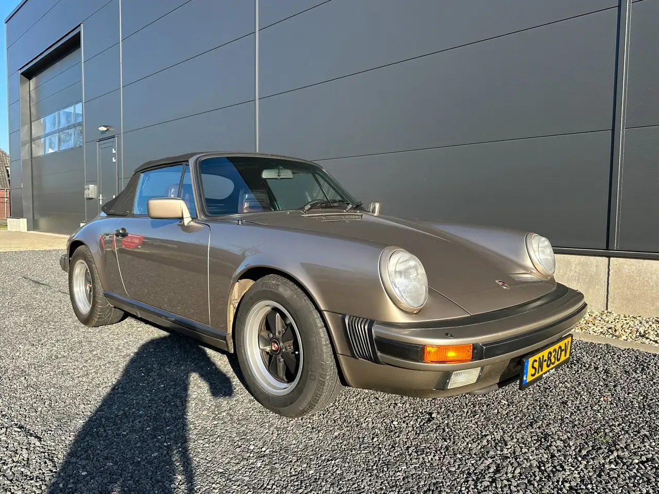 Porsche 911 3.2 Carrera Cabriolet, foto 7
