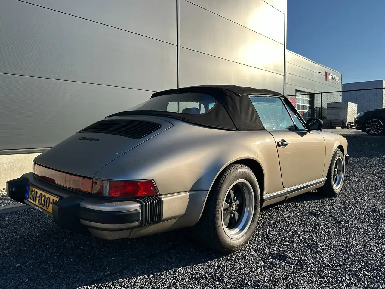 Porsche 911 3.2 Carrera Cabriolet, foto 5