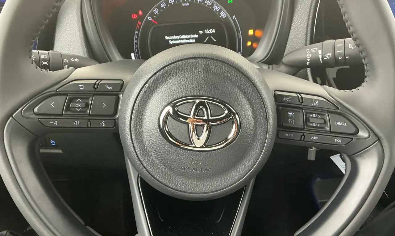 Toyota Aygo X 1.0 VVT-i S-CVT Pulse Automaat/Stoelverwarming/Cam, миниатюра 3