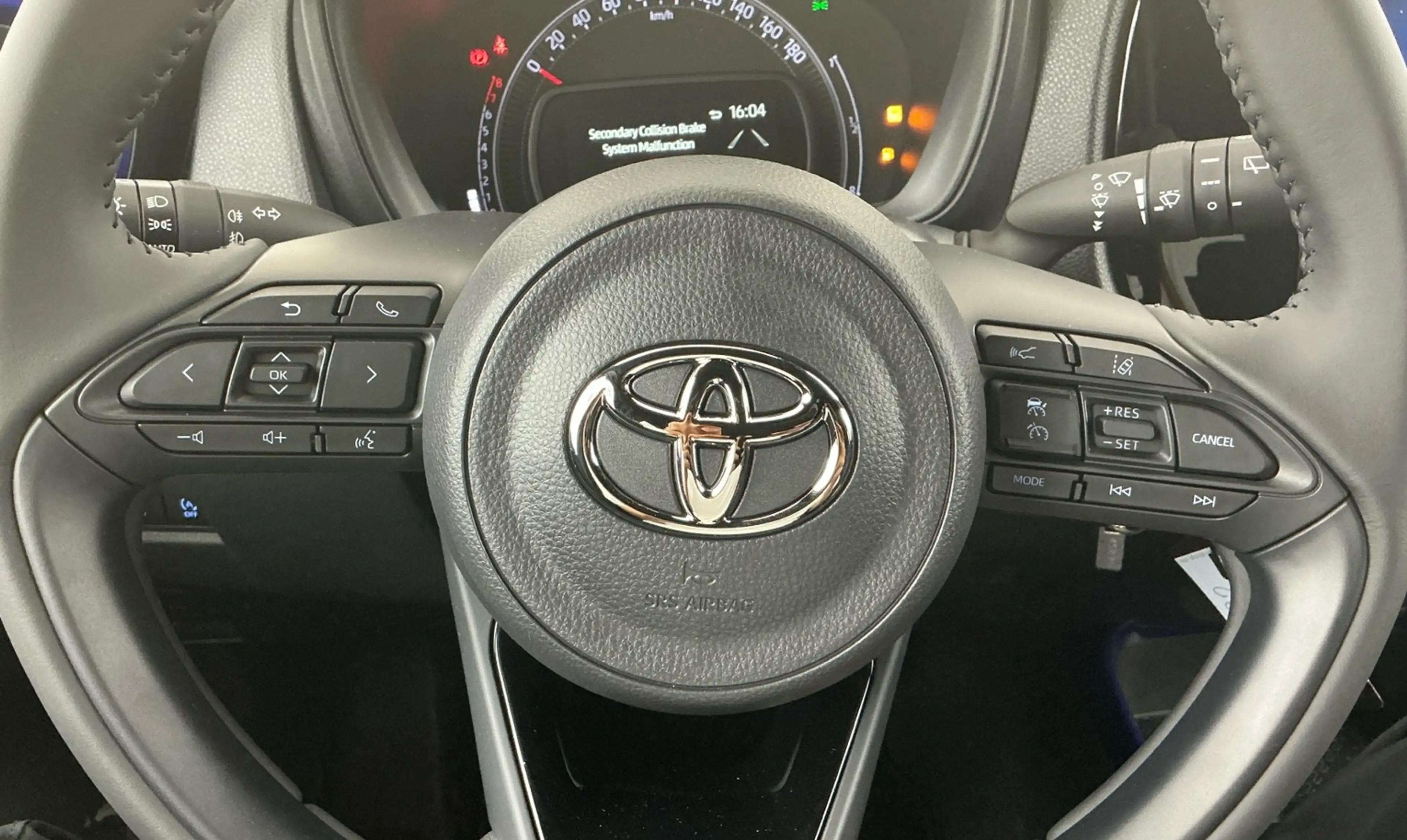 Toyota Aygo X 1.0 VVT-i S-CVT Pulse Automaat/Stoelverwarming/Cam — photo 3