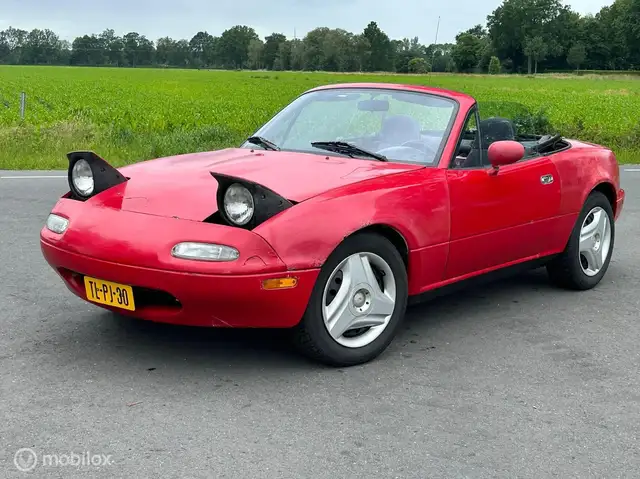 Mazda MX-5 1.6i-16V Miata Nieuwe APK