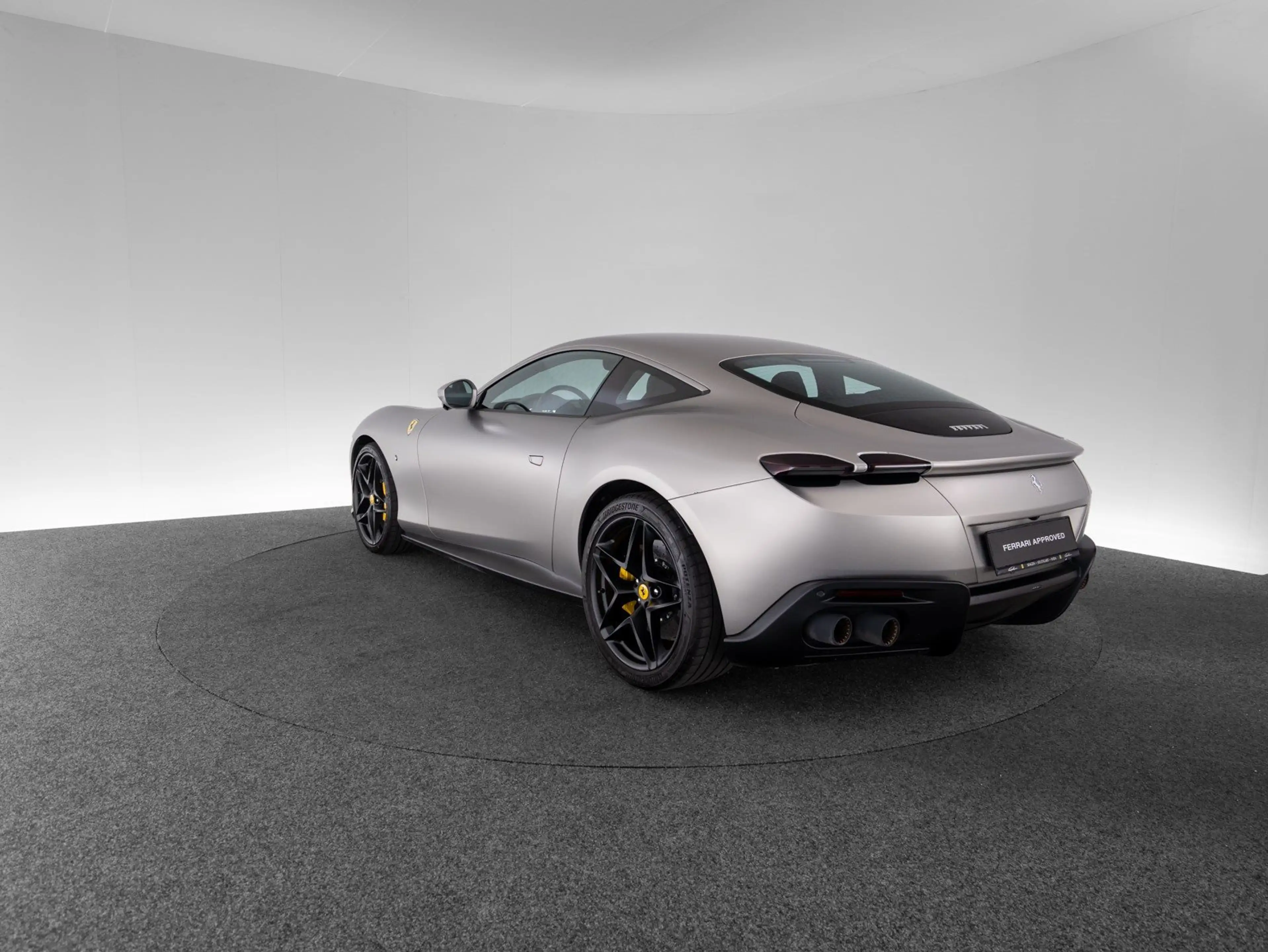 Ferrari Roma — photo 7
