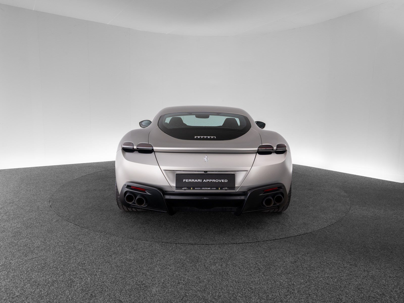 Ferrari Roma — photo 6