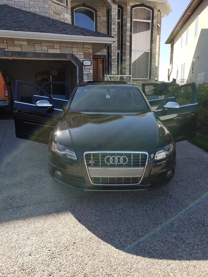 Audi S4 снимка Audi S4