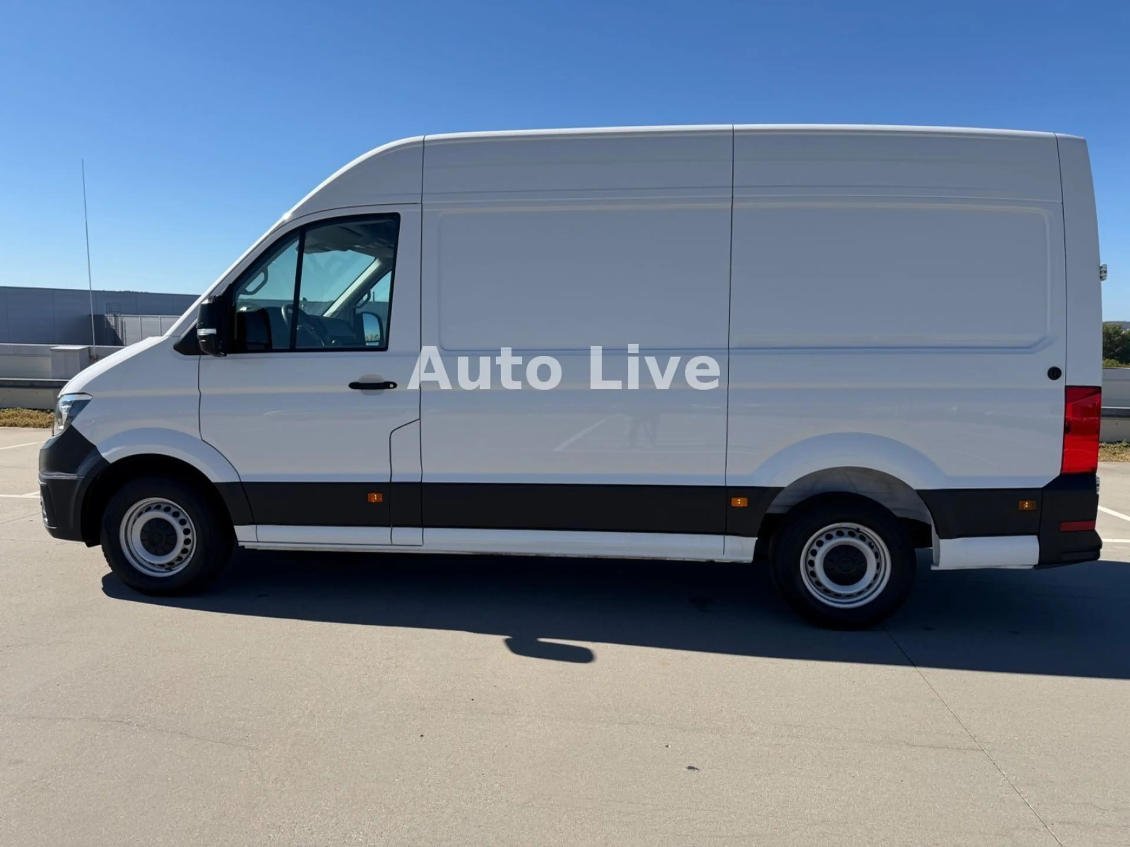 Volkswagen Crafter 35TDI*MITTEL-HOCH*KLIMA*NAVI*KAMERA*TEMP — photo 2