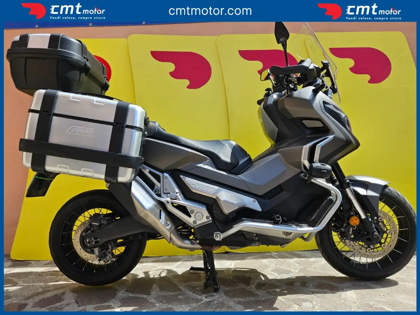 Honda X-ADV 750 Desert Track - 1