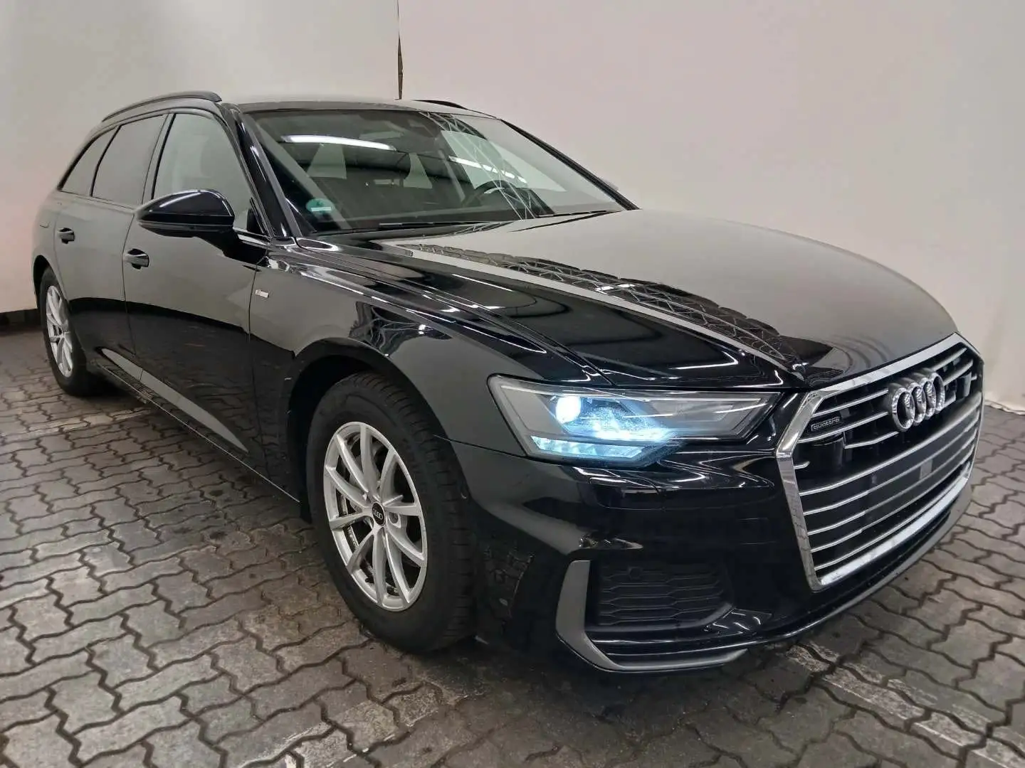Audi A6 A6 Avant 40TDI quattro S-tronic S-LINE *ACC*AHK* Schwarz - 2